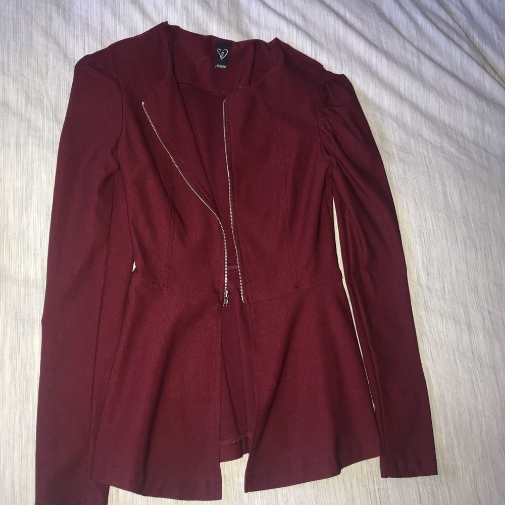 Windsor Maroon BLAZER!🌟🌟 NEVER WORN